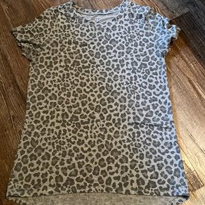 Zoe and Liv size medium top